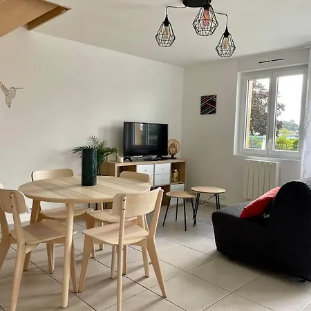 Thuit De L'oison - Magnifique F2 Duplex *