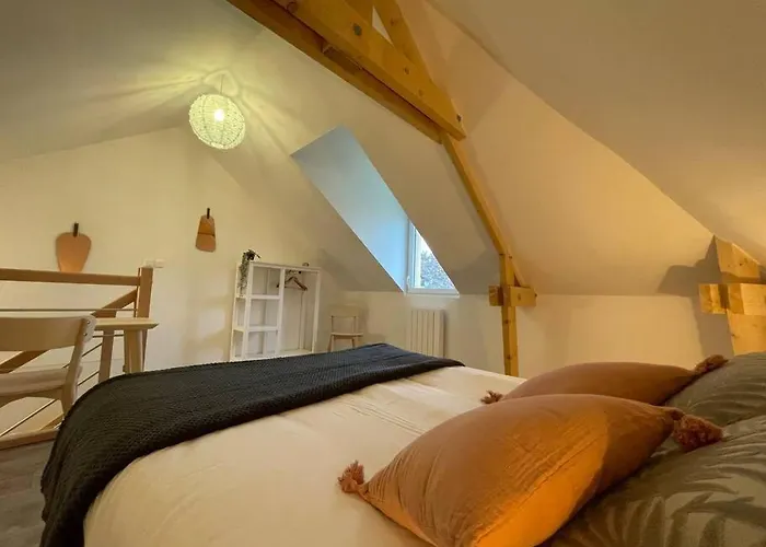 Thuit De L'oison - Magnifique F2 Duplex